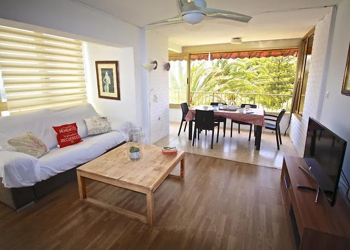 Apartamento Con Gran Urbanizacion Y Piscina