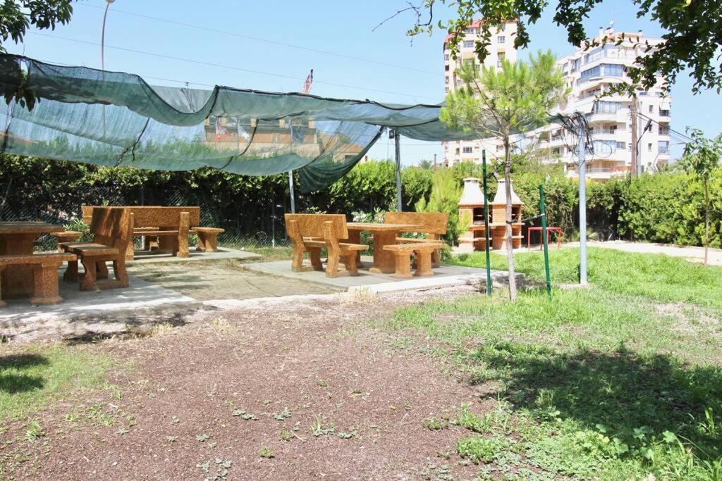 Con Gran Urbanizacion Y Piscina Apartment Alicante